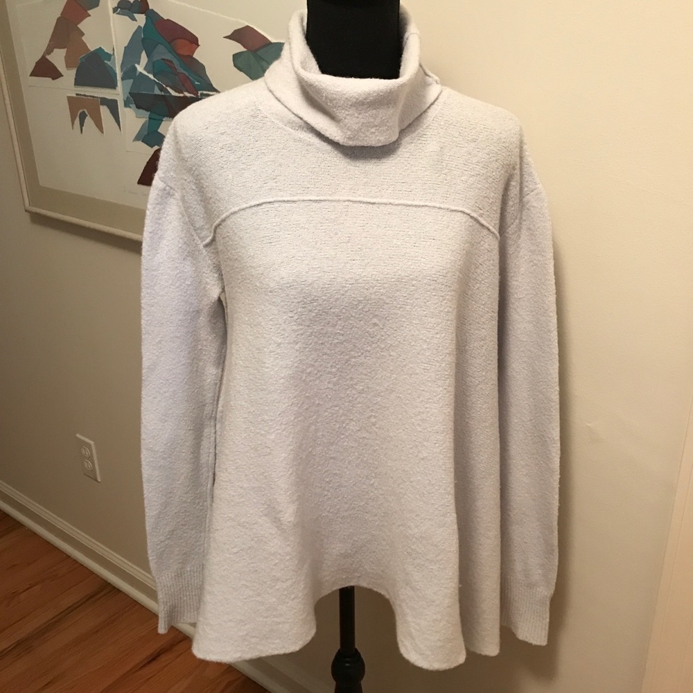 Free People Oversized Turtleneck/Modified Cowl Neckline Tunic Size S